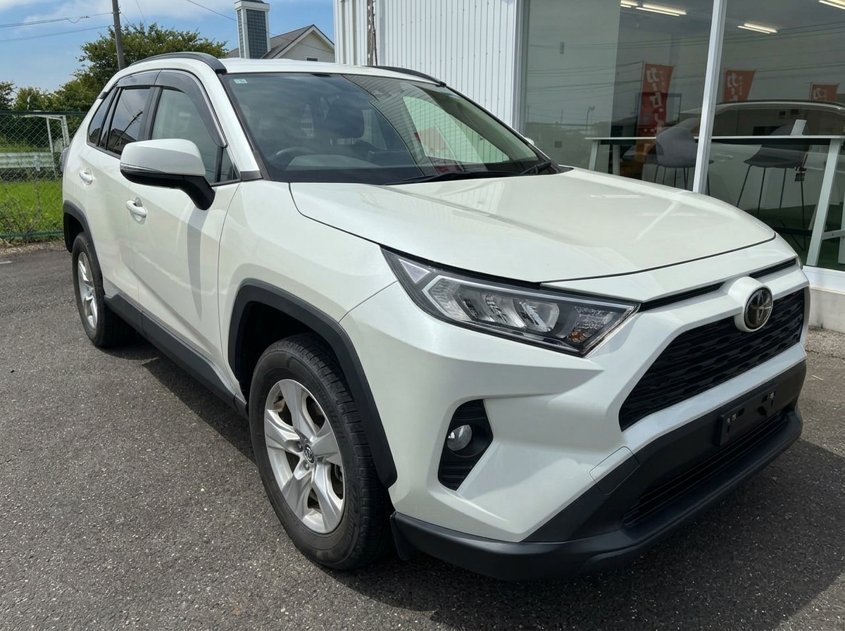 2021 Toyota RAV4 2.0L Gasoline 2WD Automatic – Pearl White (42,758 km) X
